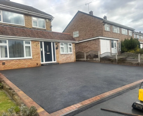 telford-tarmac-driveway tarmacadam driveway completed in Telford