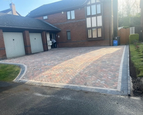 block-paving-driveway-shrewsbury block paving driveway completed in Shrewsbury